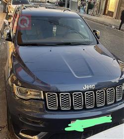 جیپ گراند شیرۆکی
